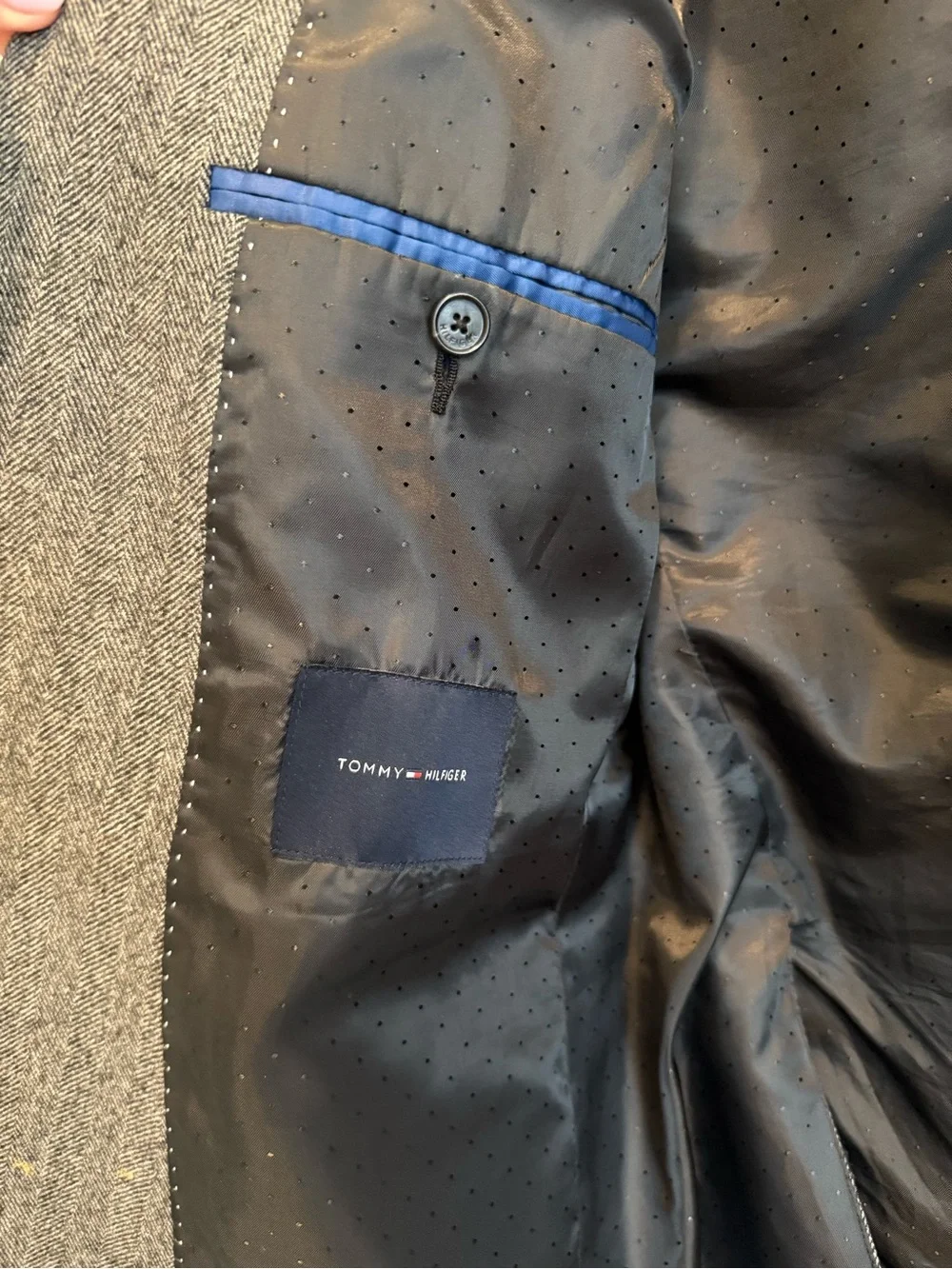 Tommy Hilfiger Classic Men's Gray Wool/Silk/Cashmere Blazer Size 42L